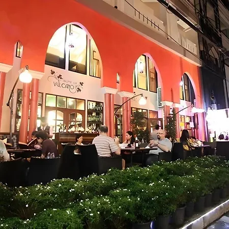 Vulcano Hotel At Nimman